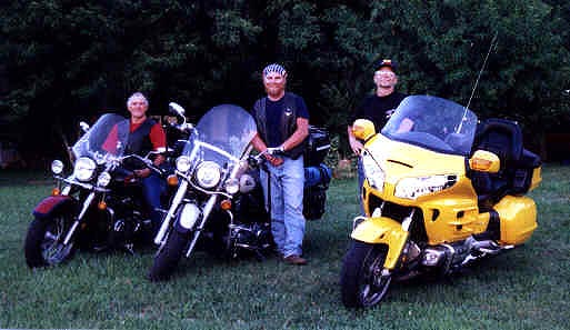 Pops, me & bro in OH, 2002
